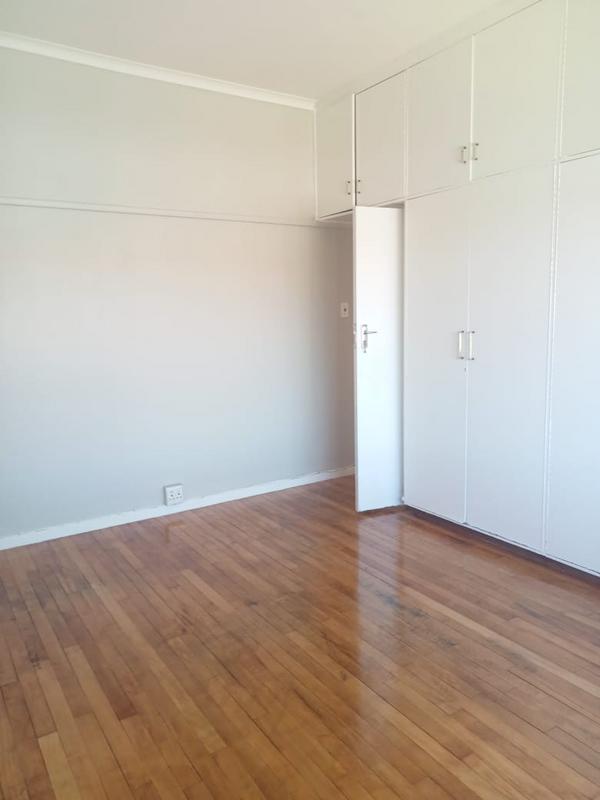 To Let 4 Bedroom Property for Rent in Goodwood Central Western Cape